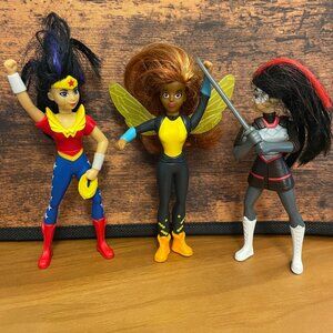 DC Superhero Girls McDonalds Doll Toy Figures lot of 3 (SKU: 51TO)